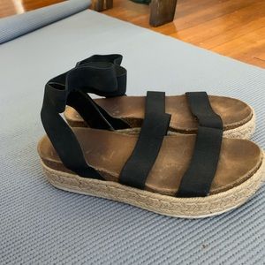 Steve Madden sandals